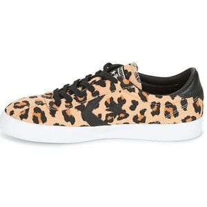Converse all star low sneakers cheetah print